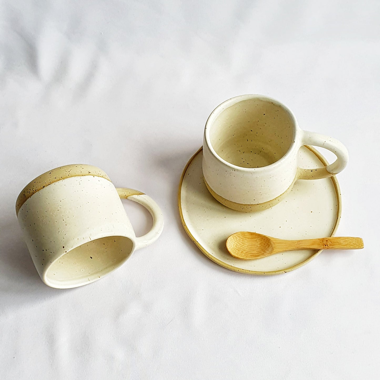 Tazza BOTERO per the, caffè e cappuccino. Contiene 300ml di liquido.