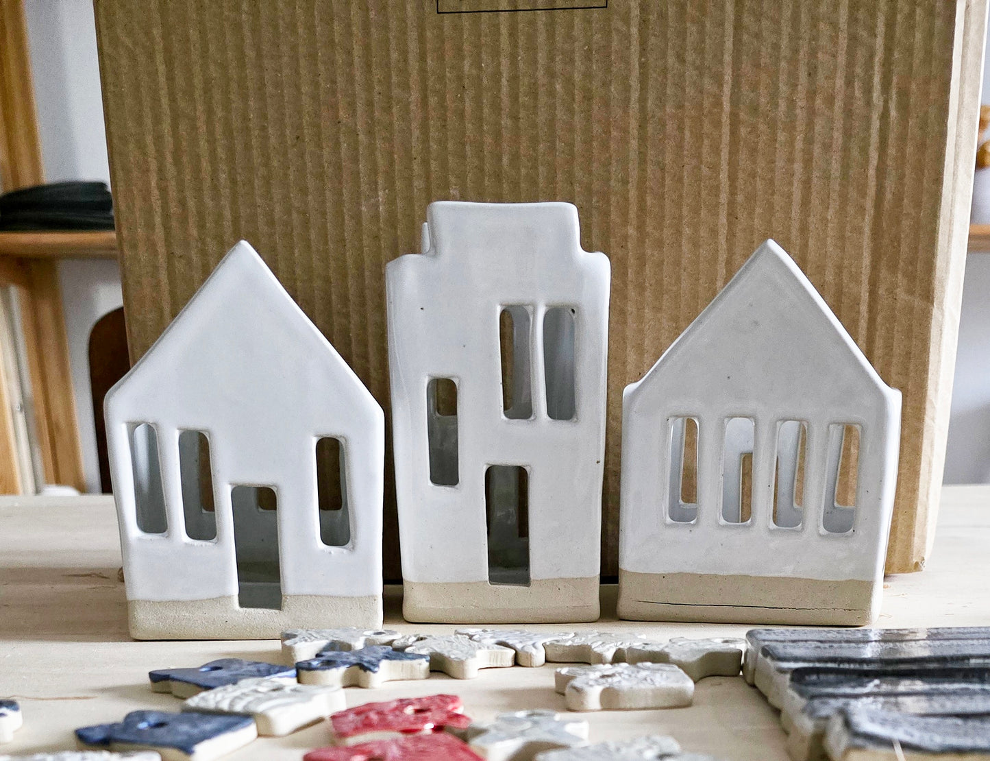 Z_ WORKSHOP CREA LA TUA CASETTA PORTA LUMINI O LUCINE