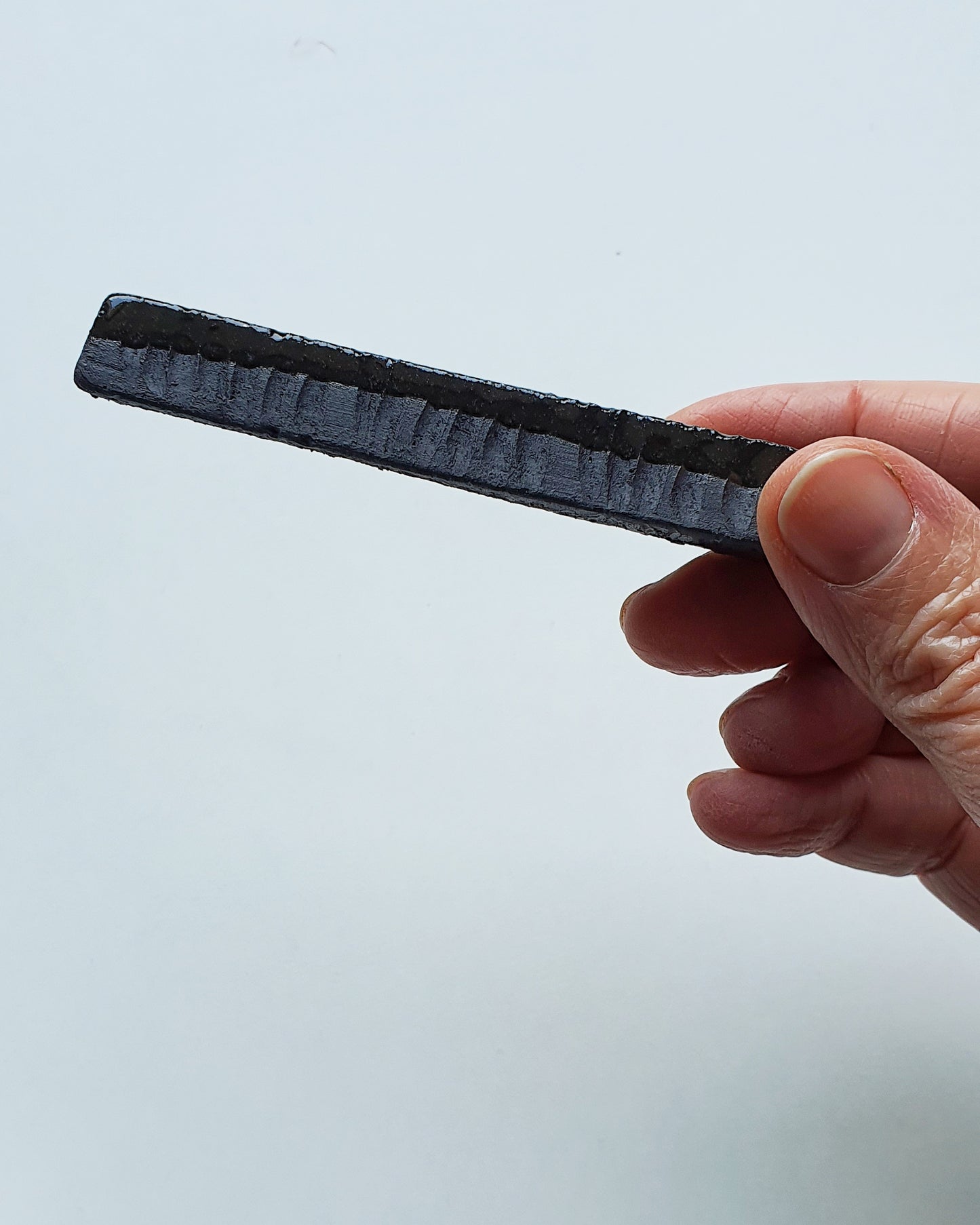 Poggia posate BETULLA in gres nero. Confezioni da 6 pezzi